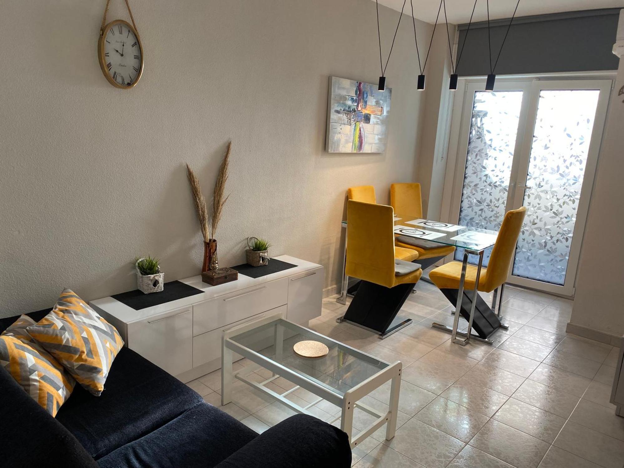 Casa Magdalena 2-Bedroom Apartament Between The Los Locos And Del Cura Beaches Torrevieja Zewnętrze zdjęcie