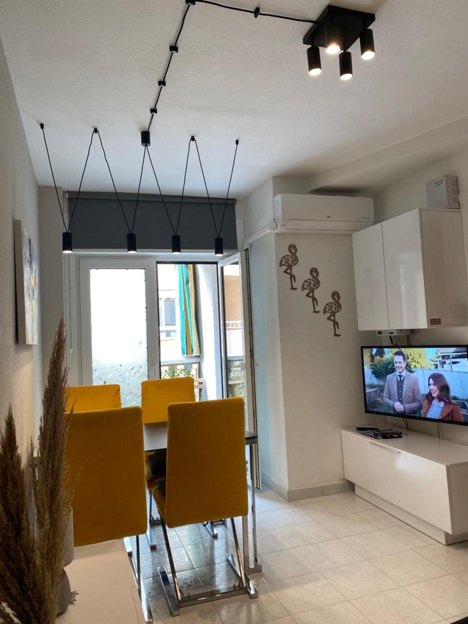 Casa Magdalena 2-Bedroom Apartament Between The Los Locos And Del Cura Beaches Torrevieja Zewnętrze zdjęcie